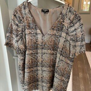 Chanel tweed top size 40